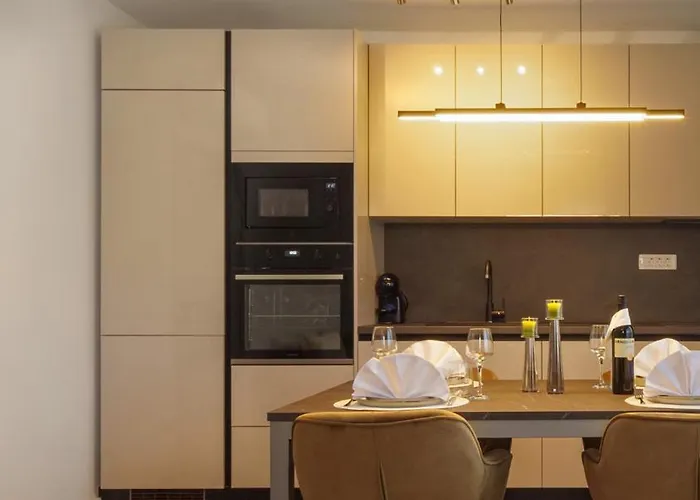 Bila بودْسْتغانا