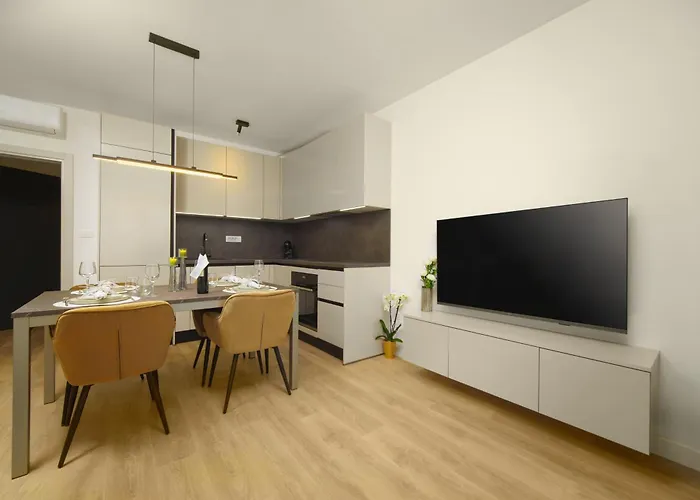 Bila * بودْسْتغانا