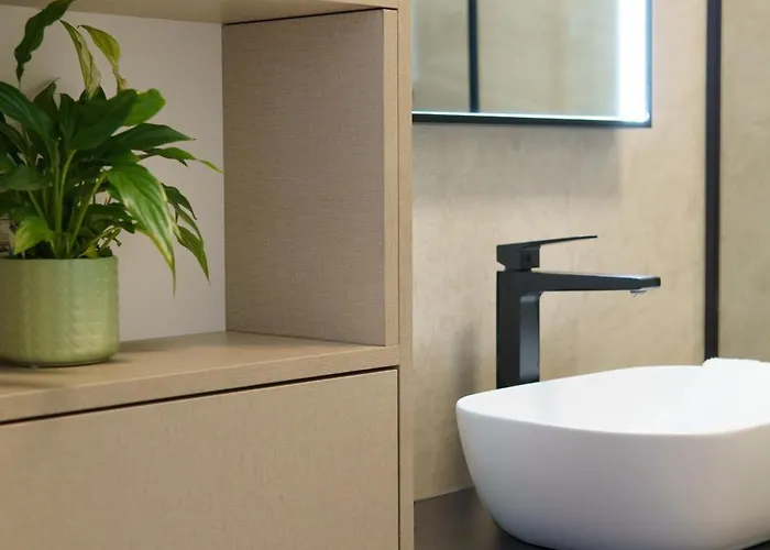 Bila بودْسْتغانا