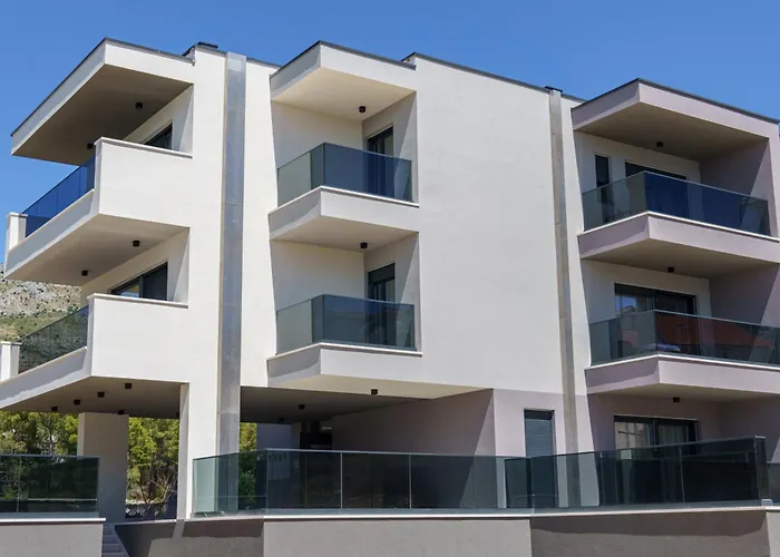 Bila 포드스트라나